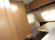 Caravane Knaus Sport 400 avec Mover, porte-vélos