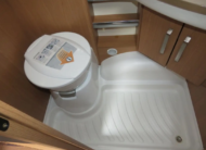 Caravane Knaus Sport 400 avec Mover, porte-vélos