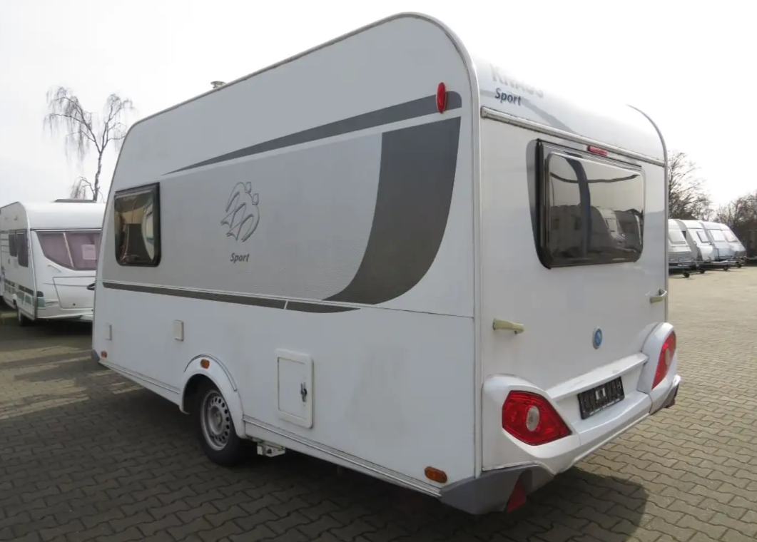 Caravane Knaus Sport 400 avec Mover, porte-vélos