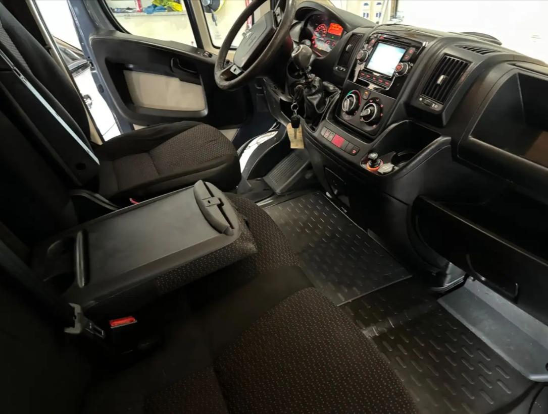 Peugeot Boxer L2H1 2.2Hdi