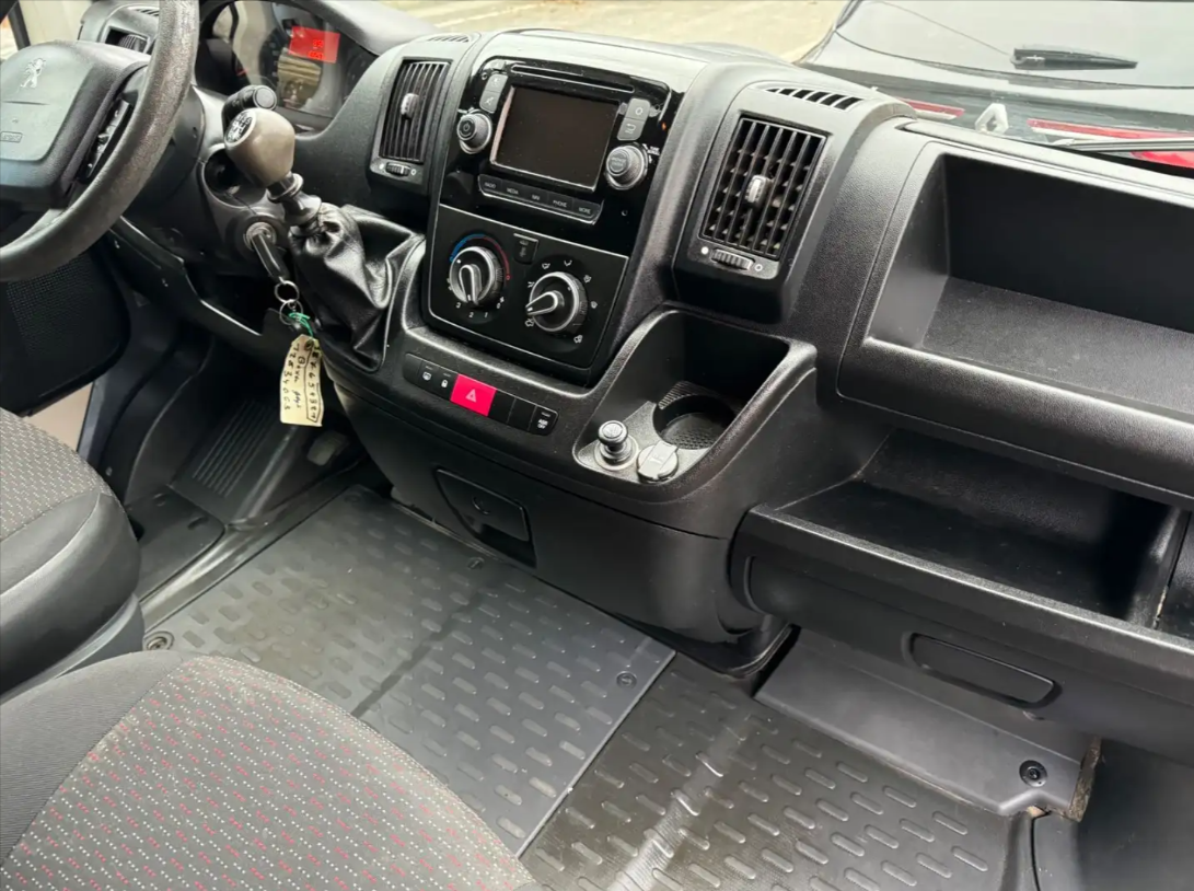 Peugeot Boxer L2H1 2.2Hdi