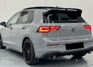 VOLKSWAGEN GOLF 8 2.0 tsi 300 gti