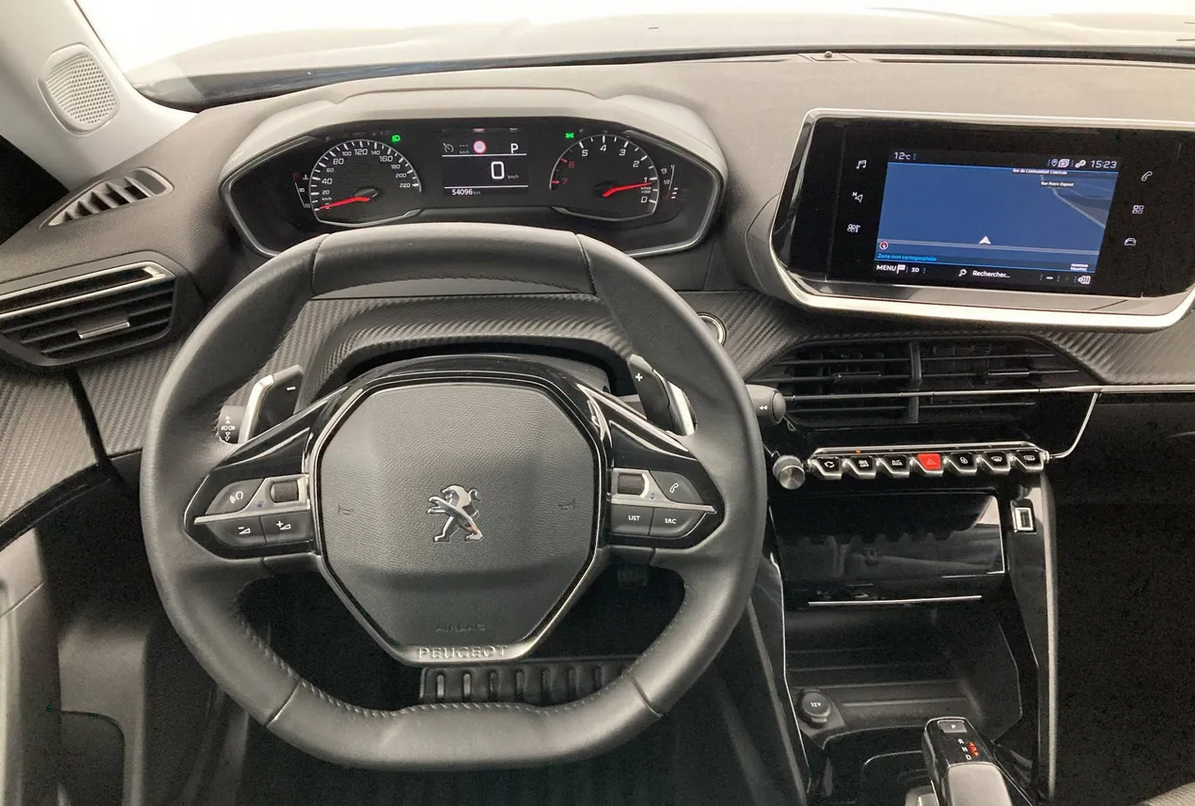 Peugeot 2008 puretech 130 s&s eat8