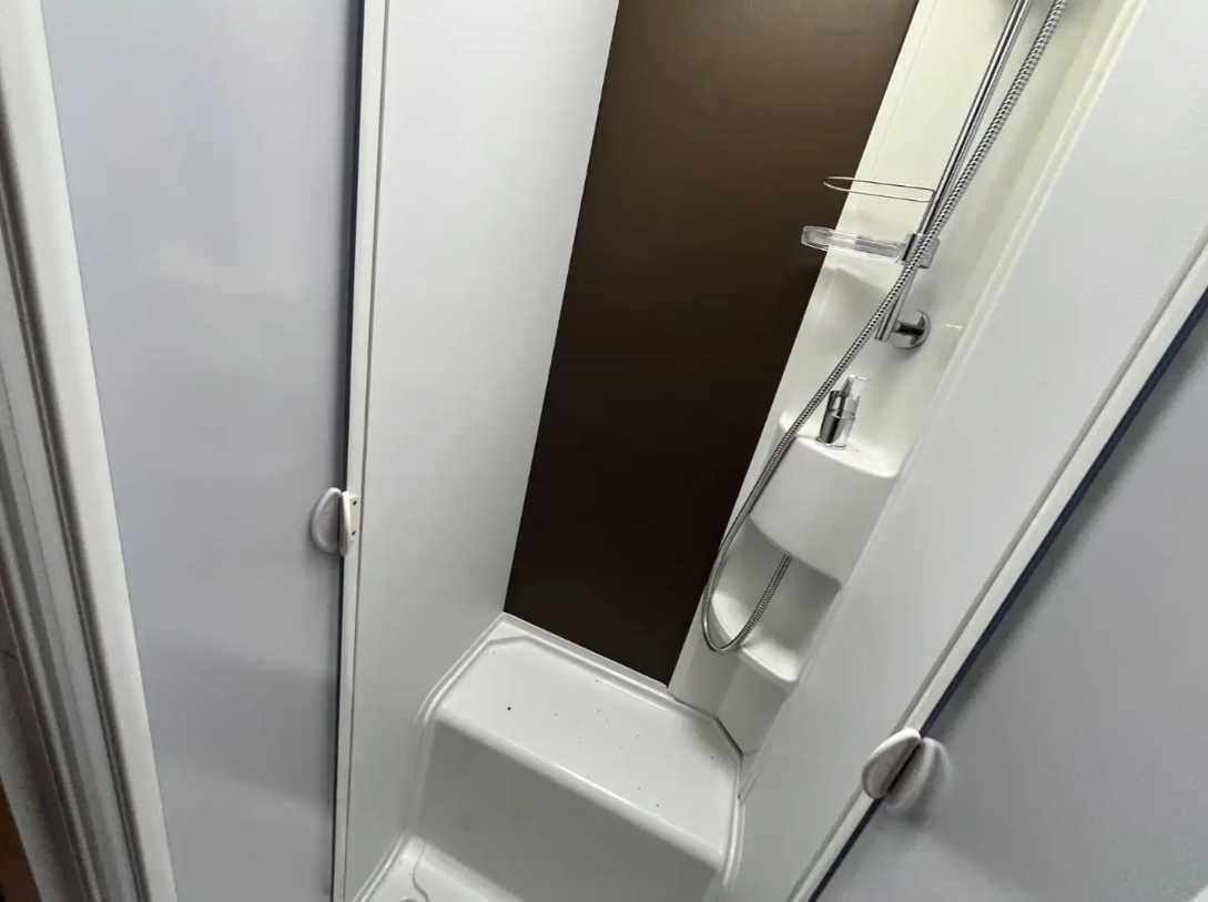 Camping-car Adria Matrix 670 SL Platinum