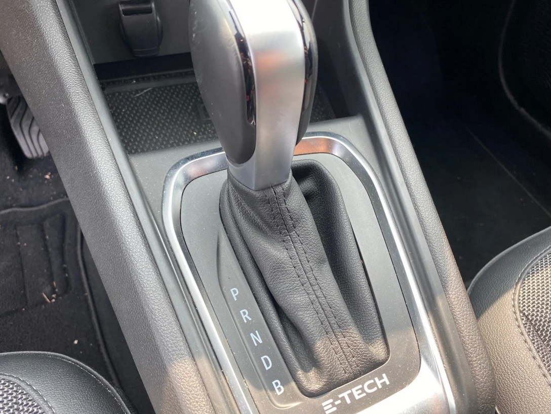 Renault Captur SL RIVE GAUCHE E-TECH FULL HYBRID