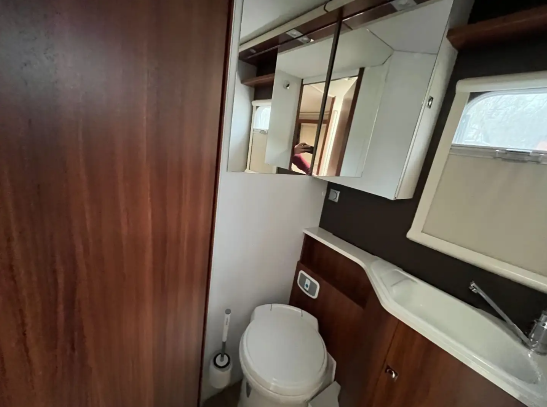 Camping-car Adria Matrix 670 SL Platinum