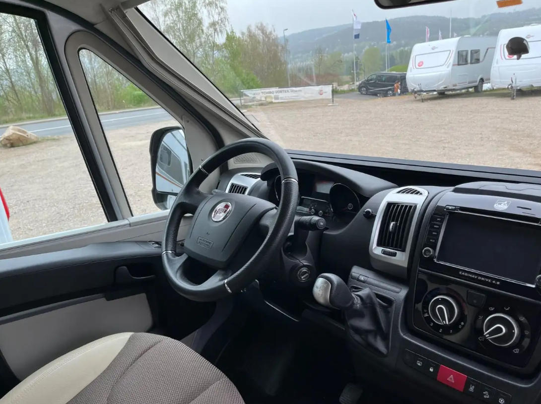 Camping-car Adria Matrix 670 SL Platinum