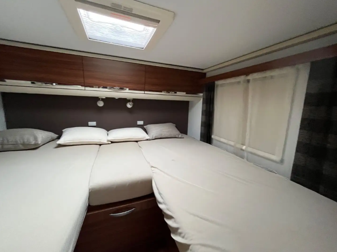 Camping-car Adria Matrix 670 SL Platinum
