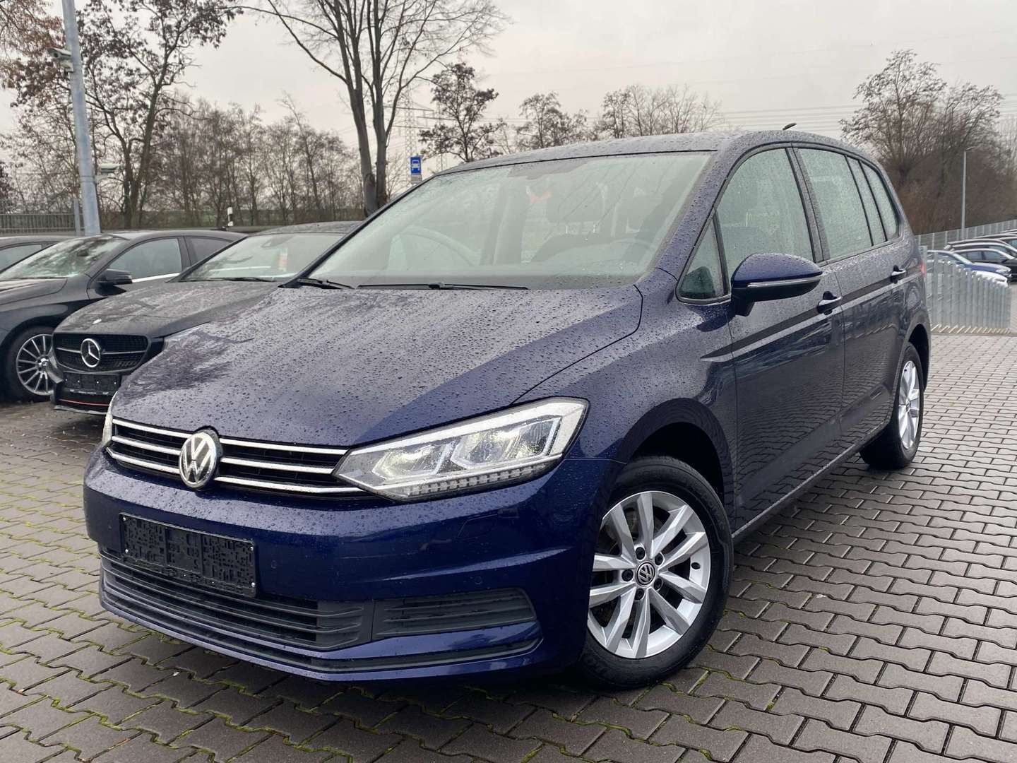 VOLKSWAGEN Touran 2,0 TDI BMT DSG