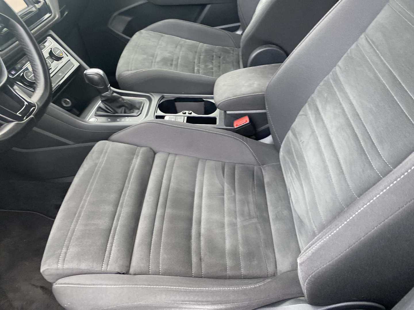 VOLKSWAGEN Touran 2,0 TDI BMT DSG