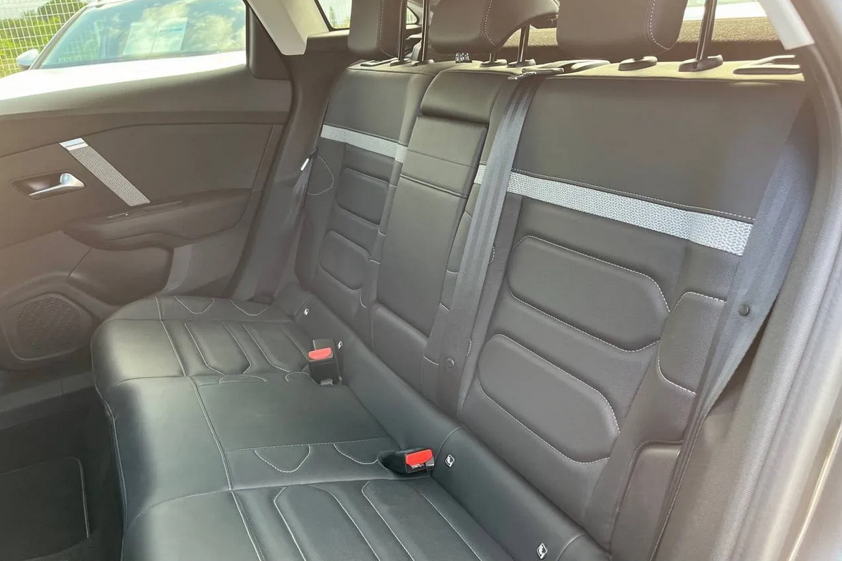 Citroen C4 bluehdi 130 s&s eat8 Shine Pack