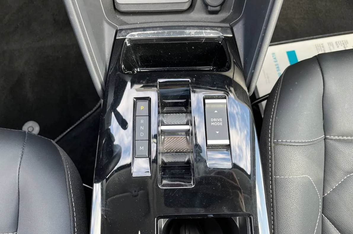 Citroen C4 bluehdi 130 s&s eat8 Shine Pack