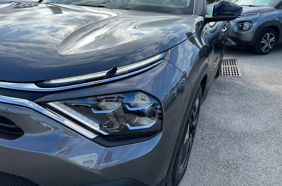 Citroen C4 bluehdi 130 s&s eat8 Shine Pack