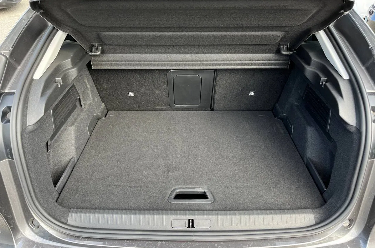 Citroen C4 bluehdi 130 s&s eat8 Shine Pack