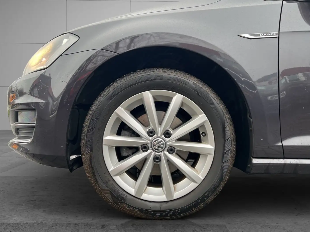 Volkswagen Golf VII Lim. Lounge