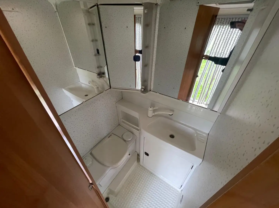 Camping-car Hymer Camp Swing 544