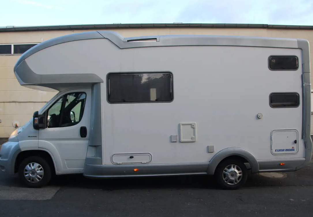 Euramobil Fiat Ducato 130 avec capucine