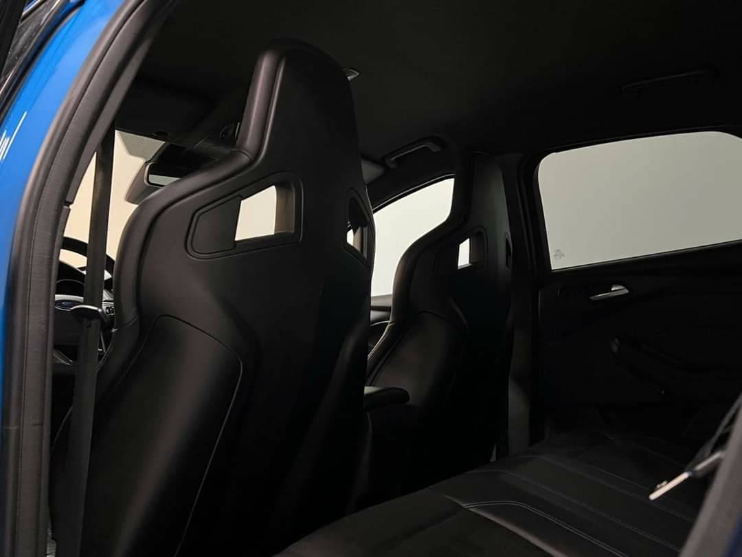 Ford Focus RS 350HK AWD/Brembo/Recaro/Miltech