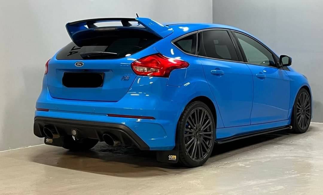 Ford Focus RS 350HK AWD/Brembo/Recaro/Miltech