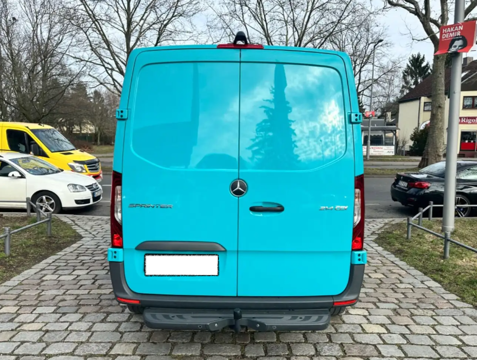 Mercedes-Benz Sprinter 214 L1H1