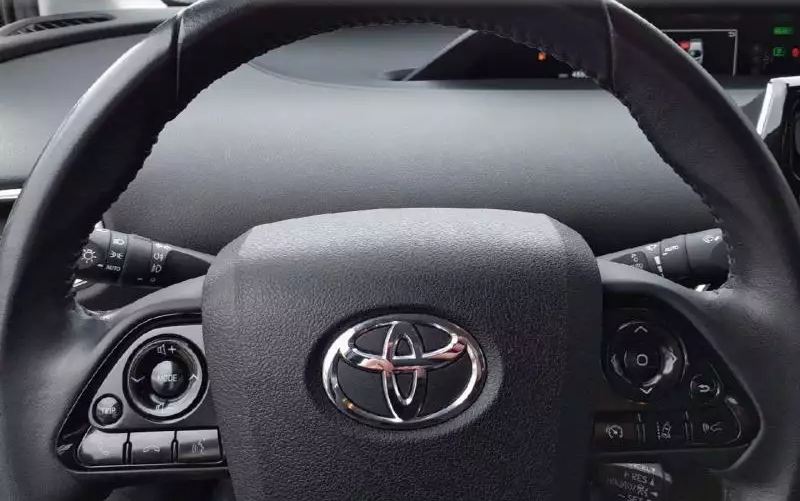 Toyota Prius IV 122h Dynamic Pack Premium MC19