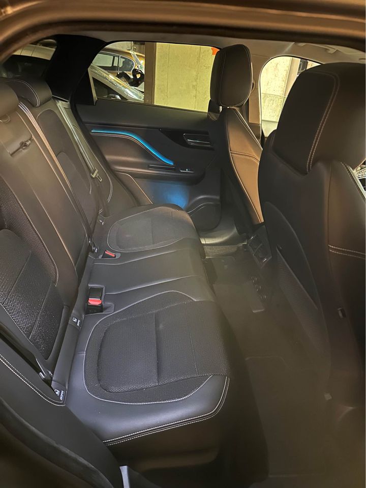 Jaguar F-PACE 2.0D 240CH R-SPORT