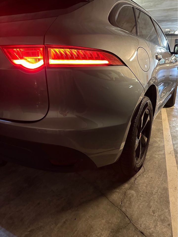 Jaguar F-PACE 2.0D 240CH R-SPORT