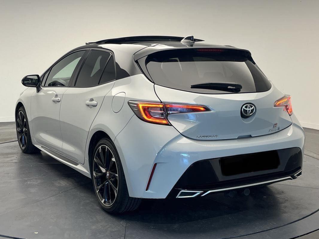 Toyota Corolla HYBRIDE 184 MY22 GR Sport