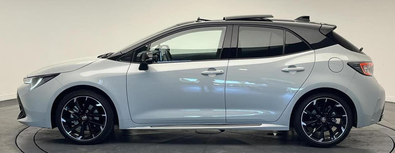 Toyota Corolla HYBRIDE 184 MY22 GR Sport