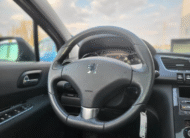Peugeot 3008 Allure 1.6T toit panoramique