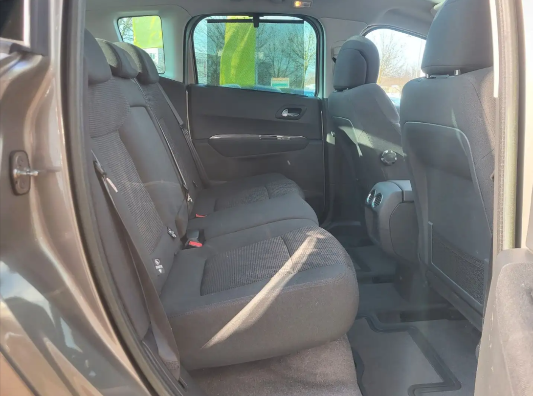 Peugeot 3008 Allure 1.6T toit panoramique