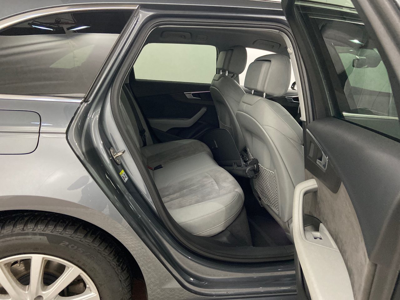 Audi A4 avant 35 tdi s TRONIC DESIGN