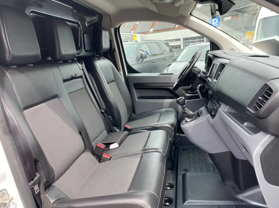 Opel Vivaro Cargo Edition M 2.0