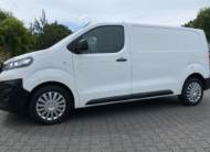 Opel Vivaro Cargo Edition M 2.0