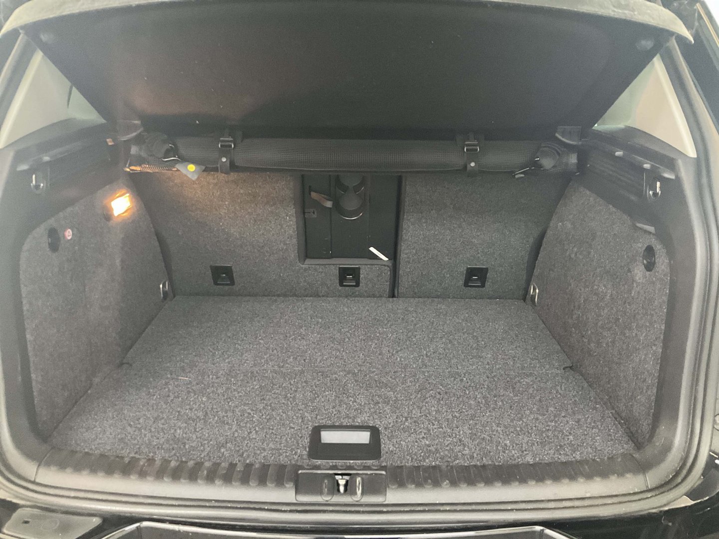 VW Tiguan Cup 2,0 TDI BMT 4MOTION DSG