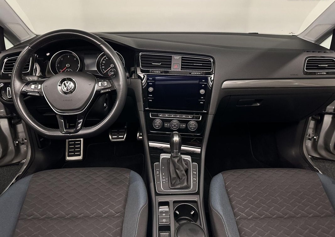 VOLKSWAGEN GOLF VII (2) 2.0 TDi 150