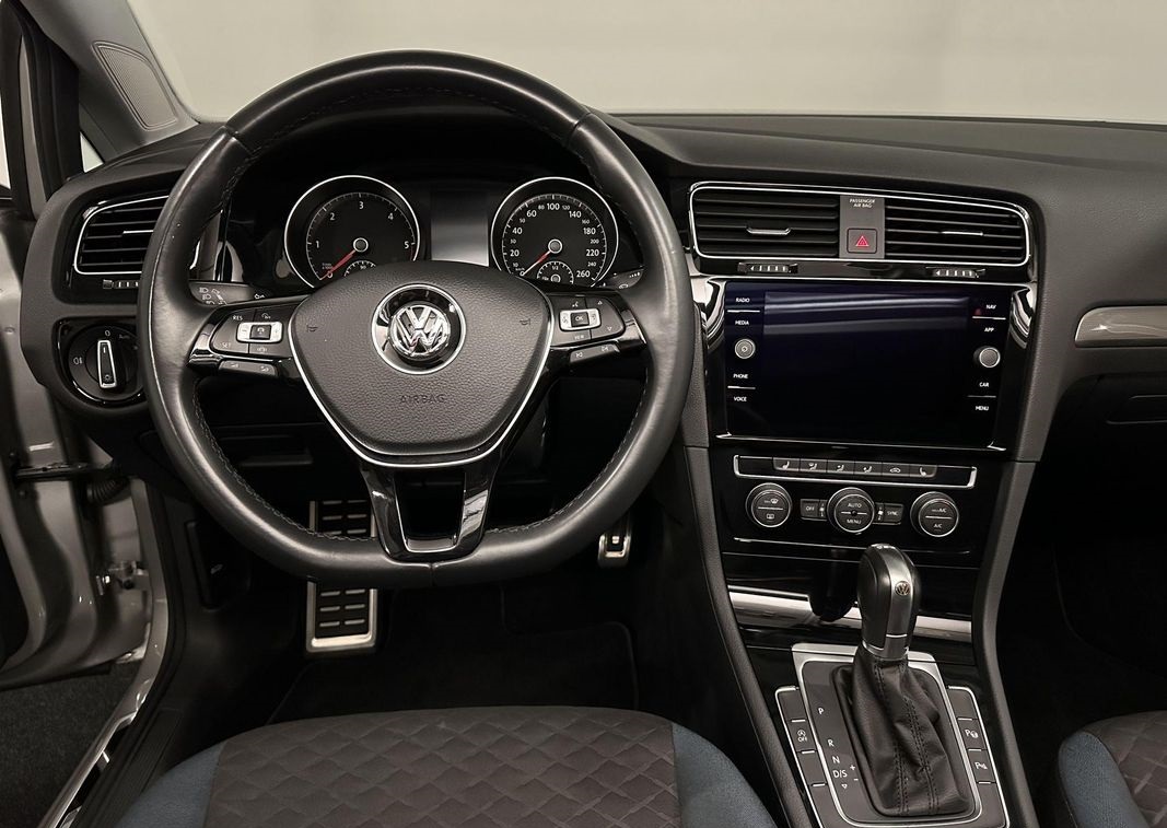 VOLKSWAGEN GOLF VII (2) 2.0 TDi 150