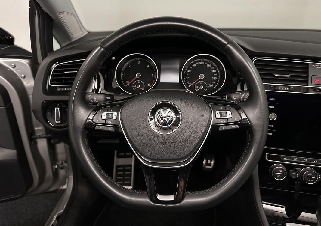 VOLKSWAGEN GOLF VII (2) 2.0 TDi 150