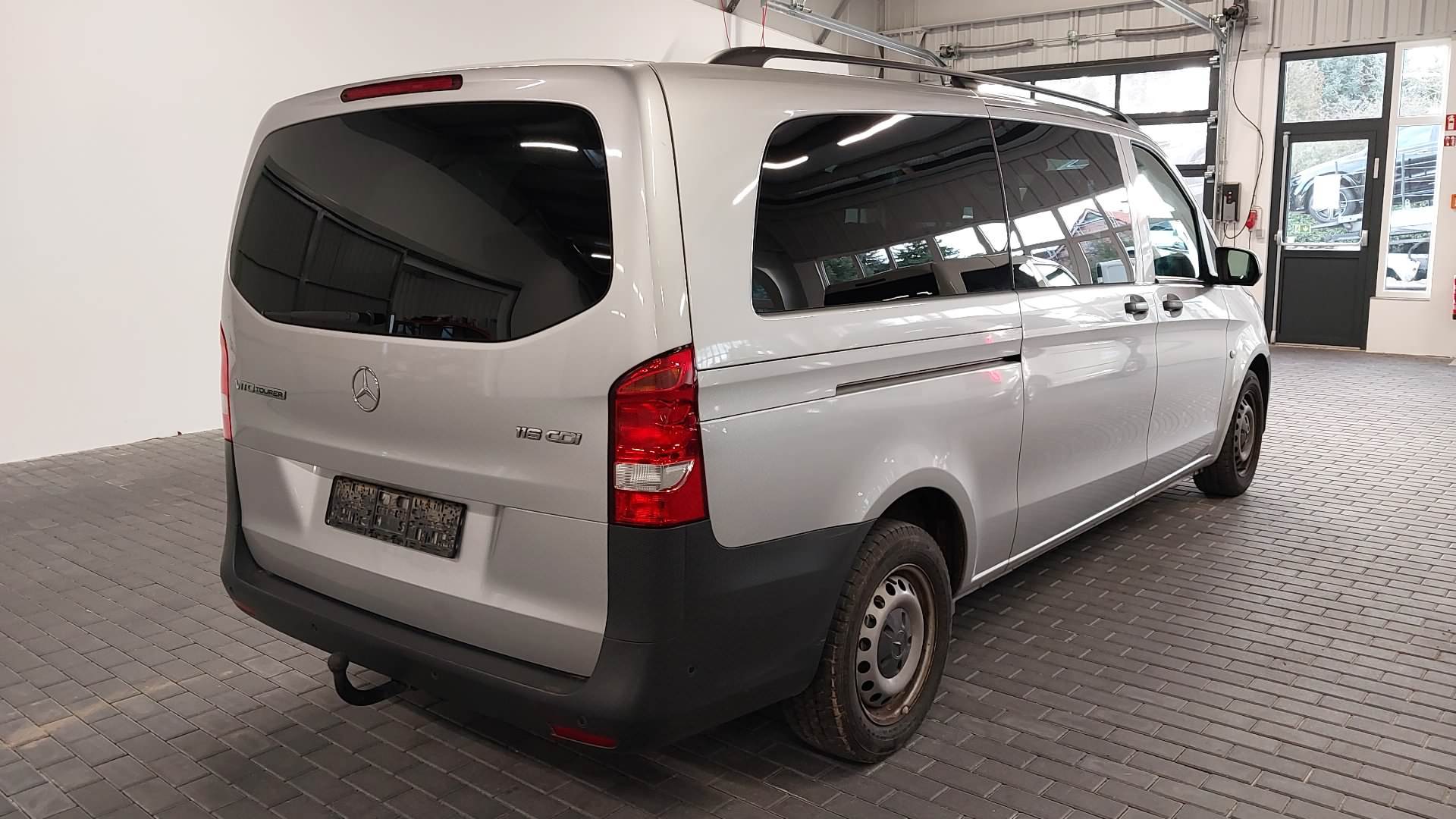 Mercedes-Benz Vito Tourer 116 CDI 7G-TRONIC