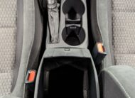 Toyota Auris Hybride 136h design business