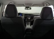 Toyota Auris Hybride 136h design business