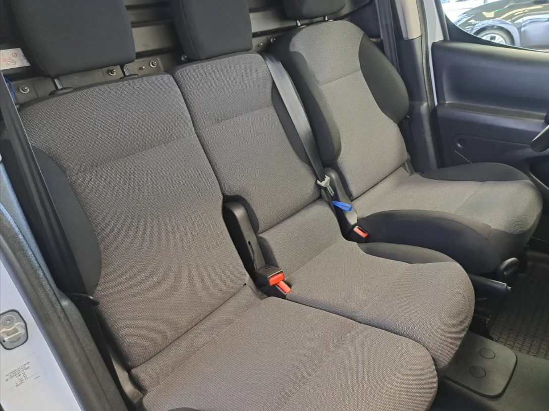 Citron Berlingo 3 places