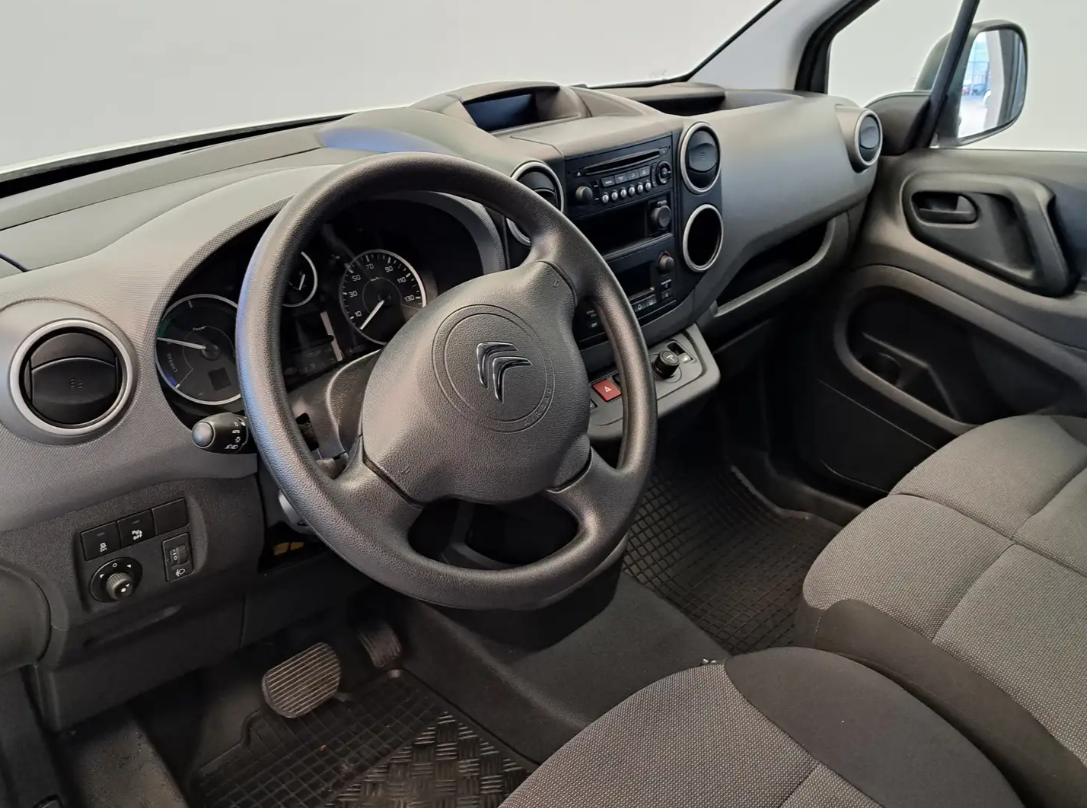 Citron Berlingo 3 places