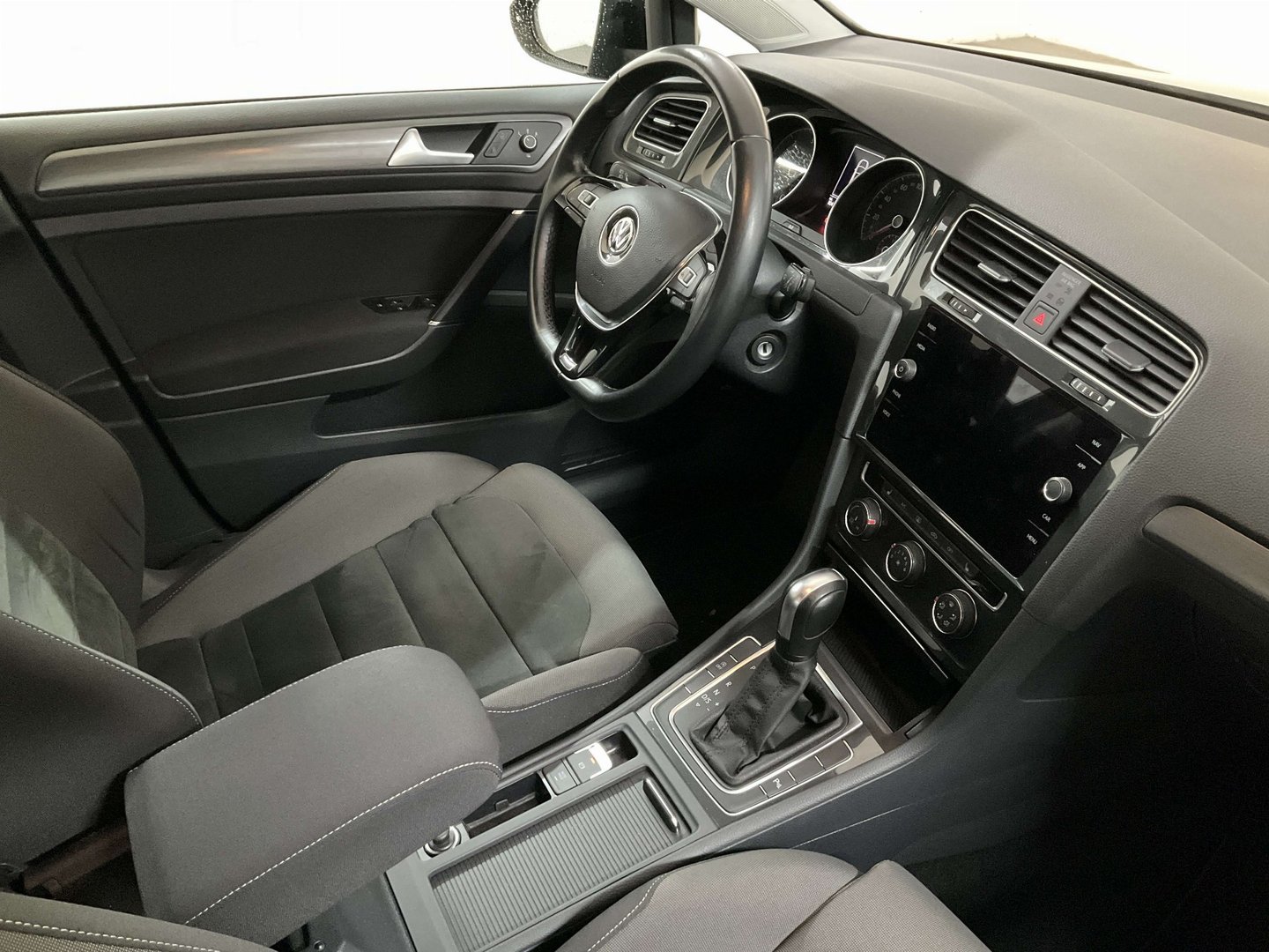 VW Golf 2,0 TDI BMT DSG