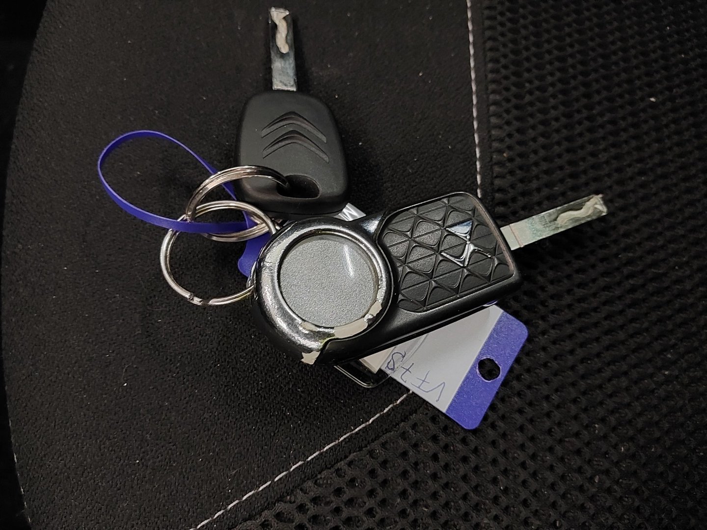 Citroën DS3 1,6 HDi “Opera Blue”