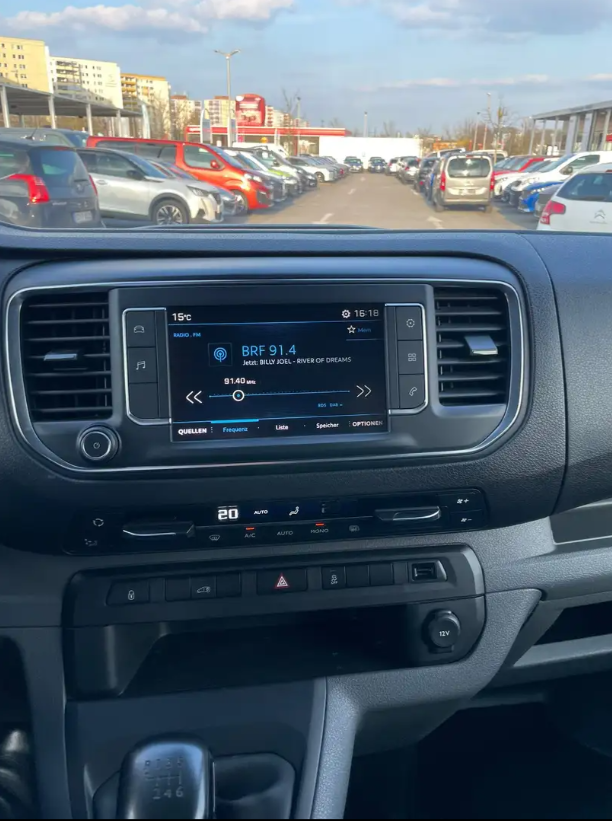 Peugeot Expert L2H1 Premium