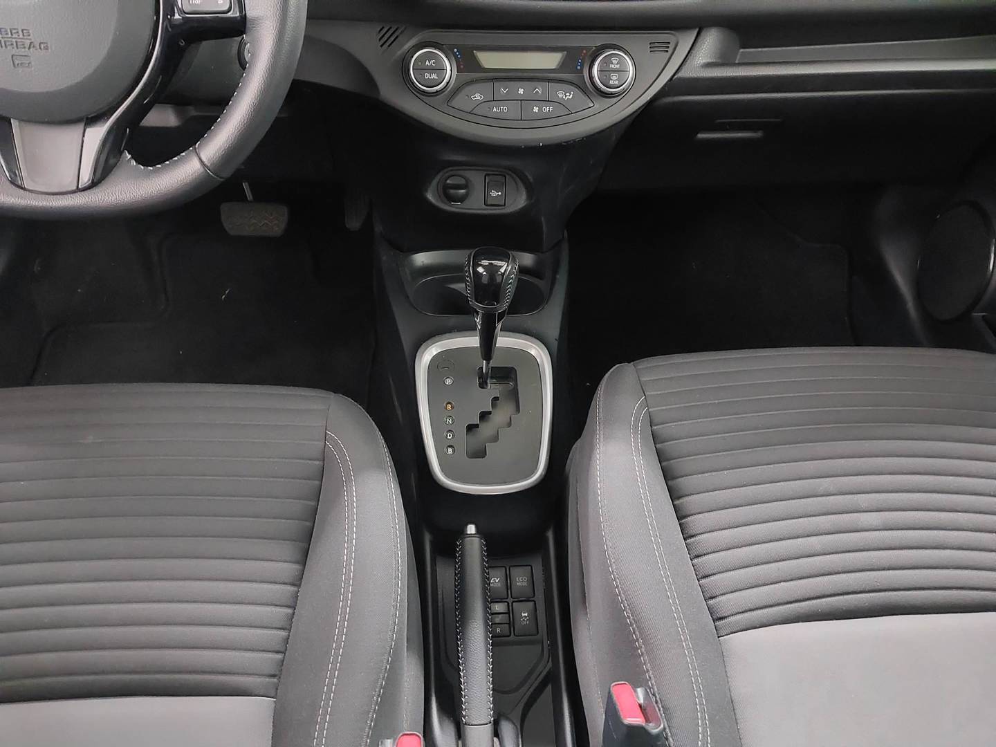 Toyota Yaris 1,5 VVT-i Hybrid