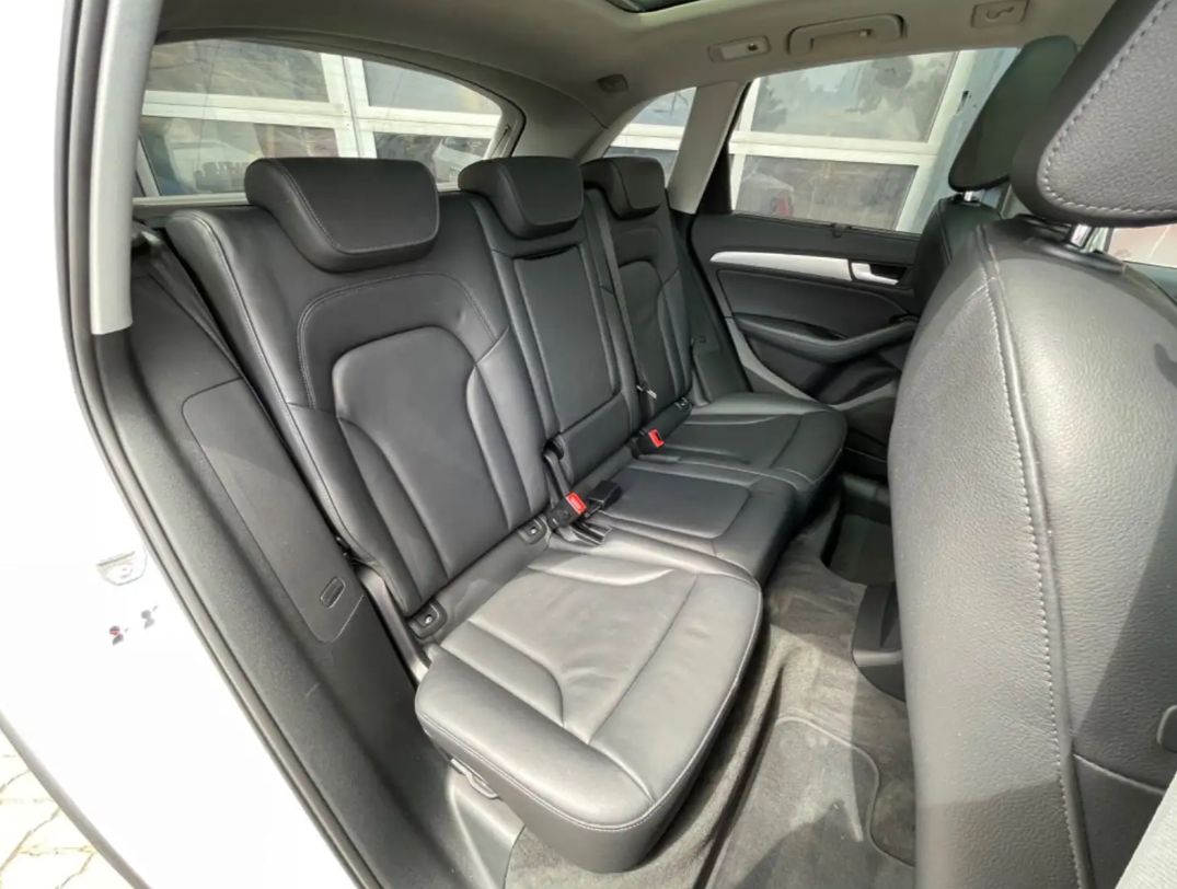 Audi Q5 2.0TDI/S Line