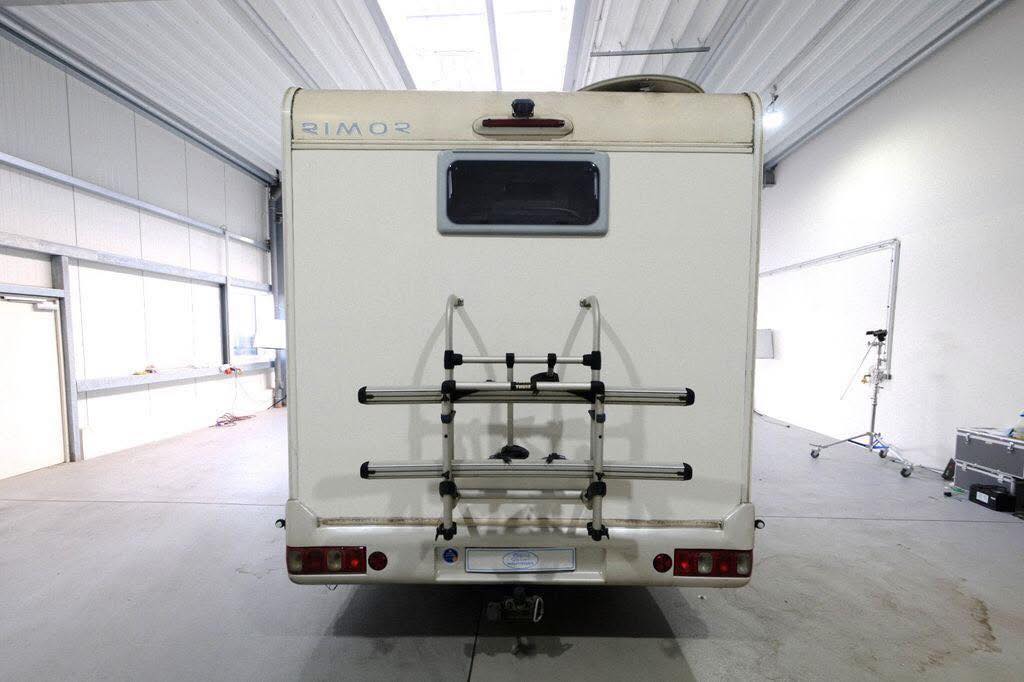 Camping-Car Rimor Katamarano 7