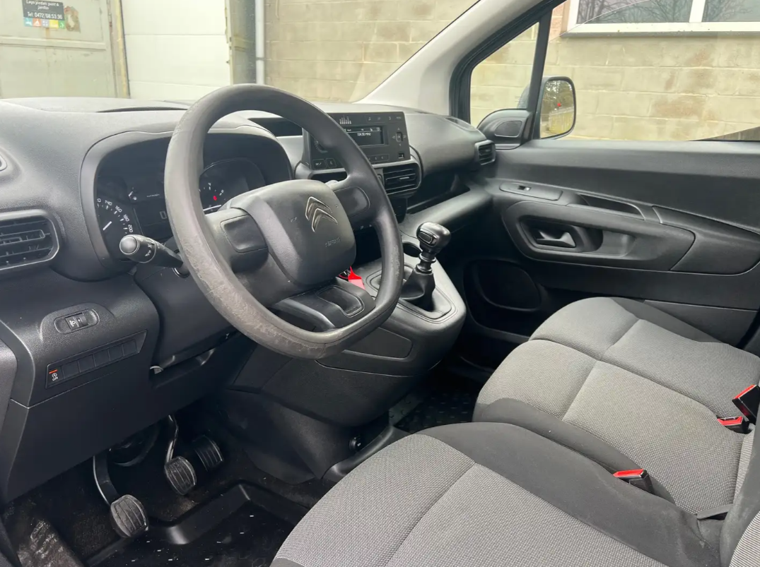 Citroën Berlingo 1.2 essence 3 places